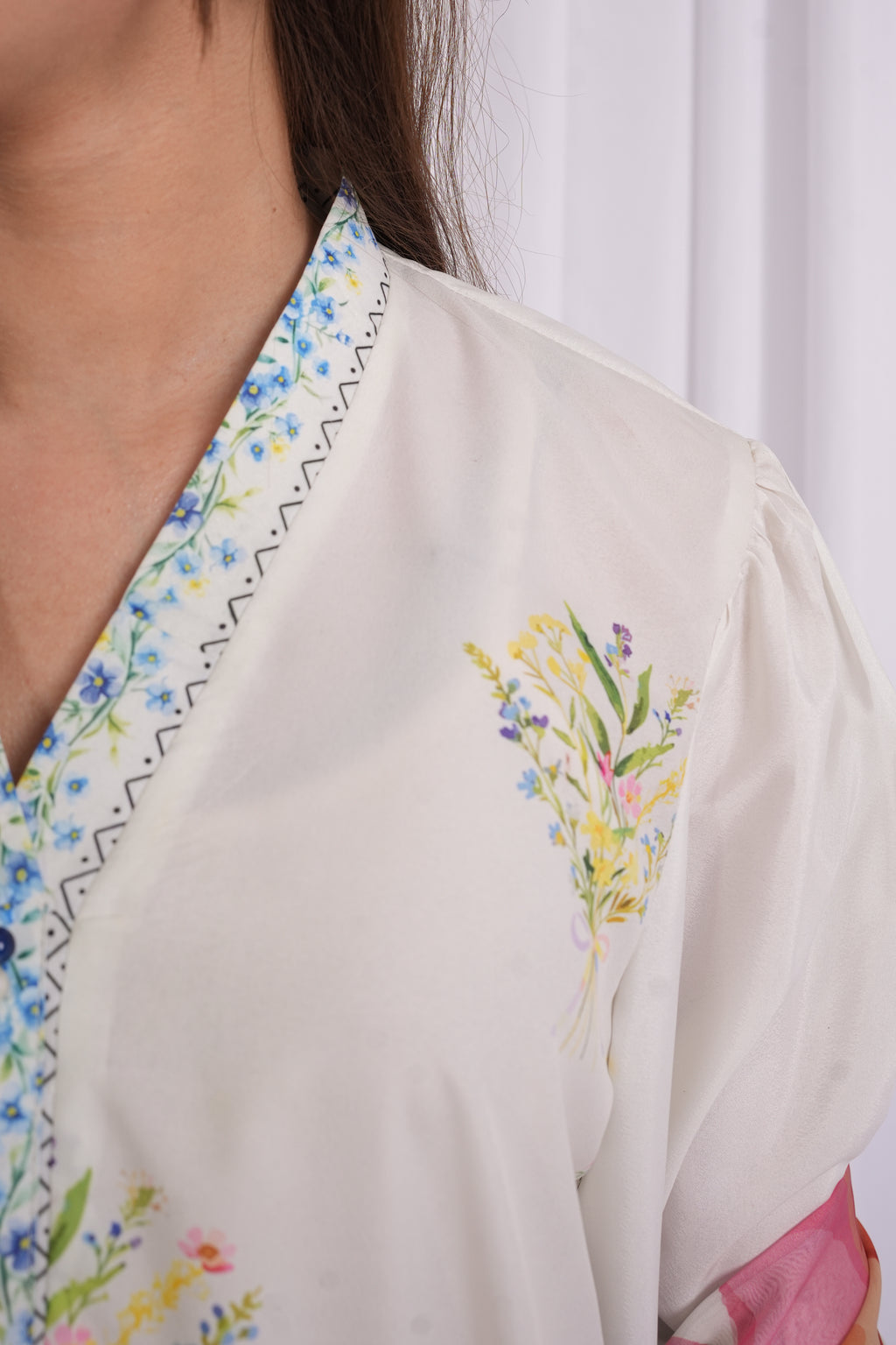 Ivory Floral Printed 3 Piece Lawn Suit