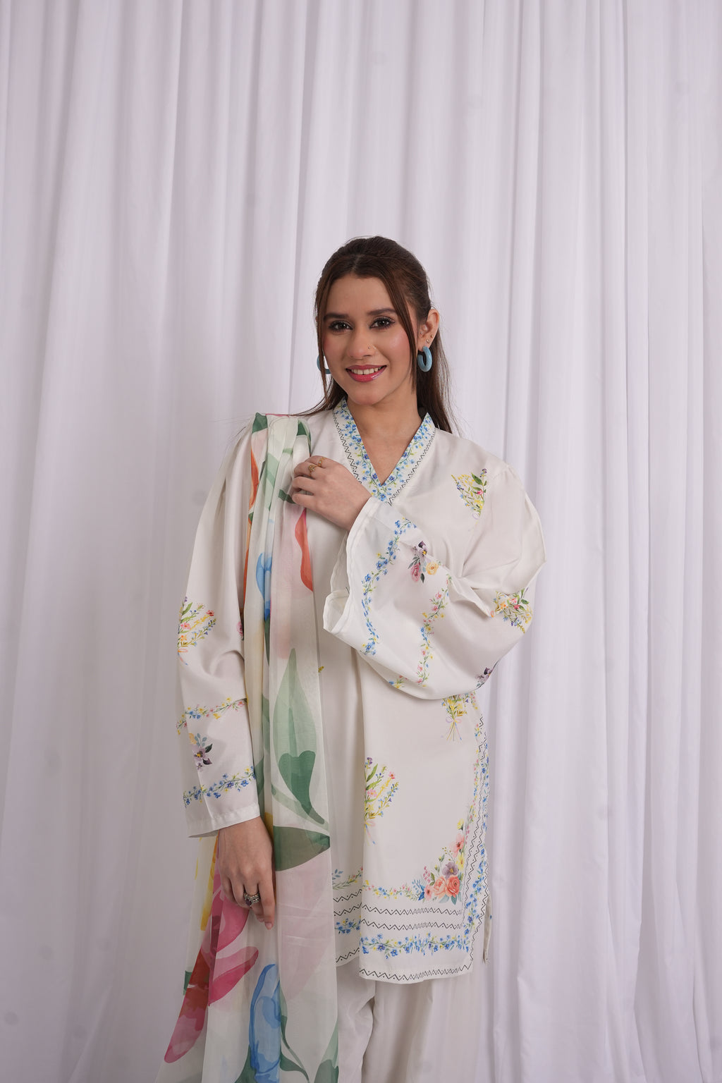 Ivory Floral Printed 3 Piece Lawn Suit