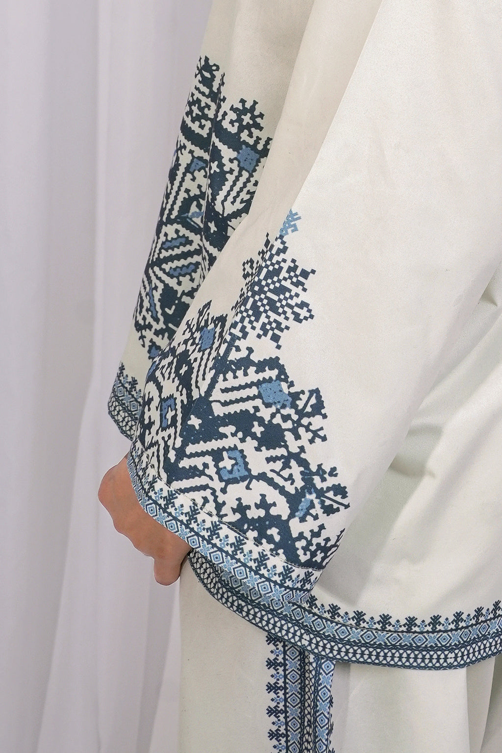 Printed Co-Ord Set – Off White & Blue