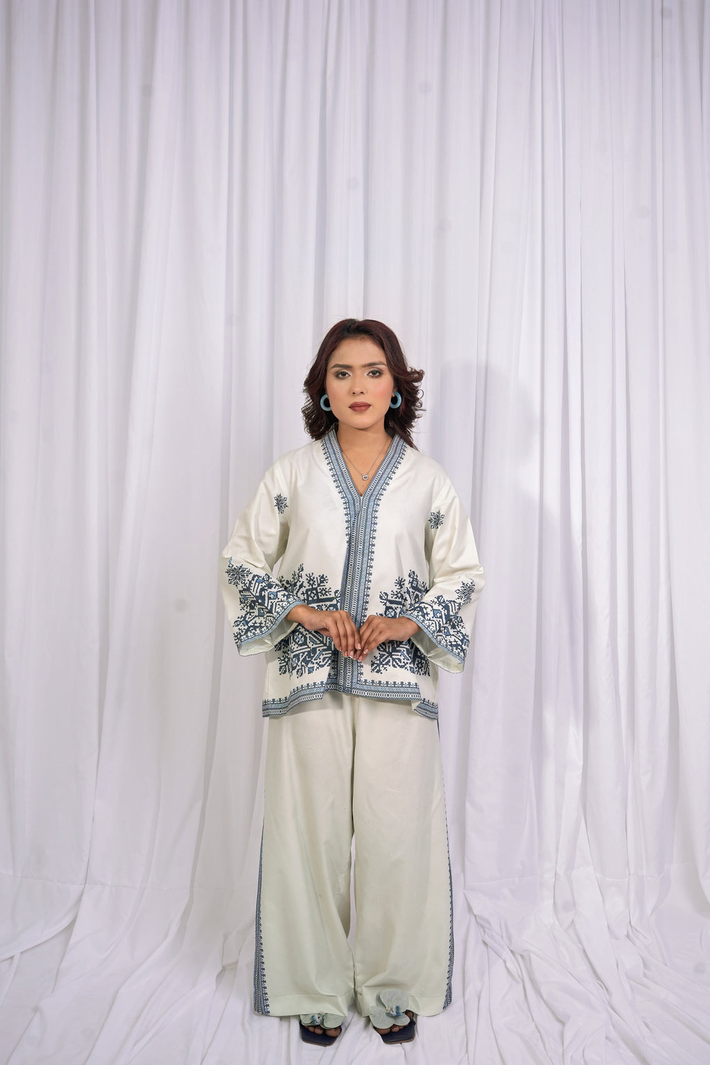 Printed Co-Ord Set – Off White & Blue